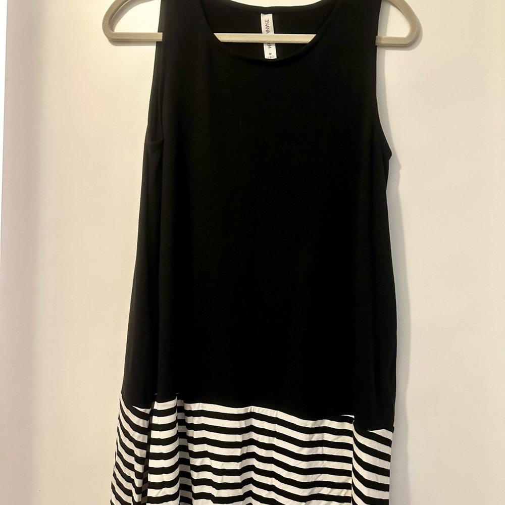 Black and White Striped Hem Tunic